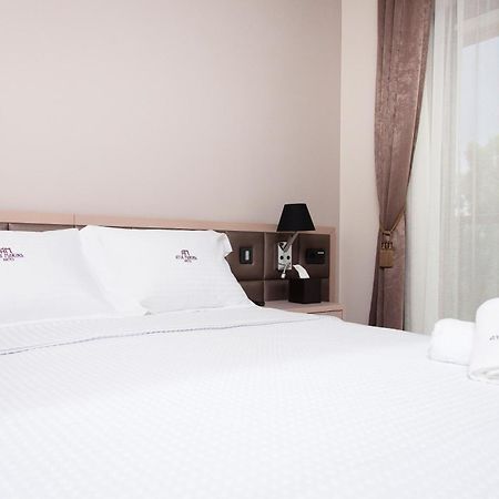 Ayia Marina Suites Ouranoupoli Dış mekan fotoğraf